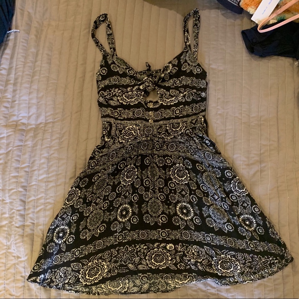 Cute summer dress.